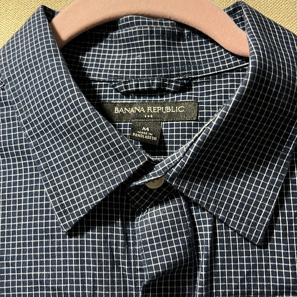 Medium button down shirt. Long sleeve - Picture 2 of 2